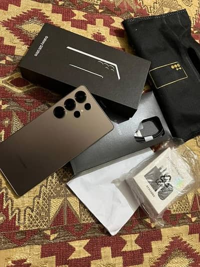 Samsung Galaxy S 25 ultra PTA approved 12 GB RAM 256 GB memory