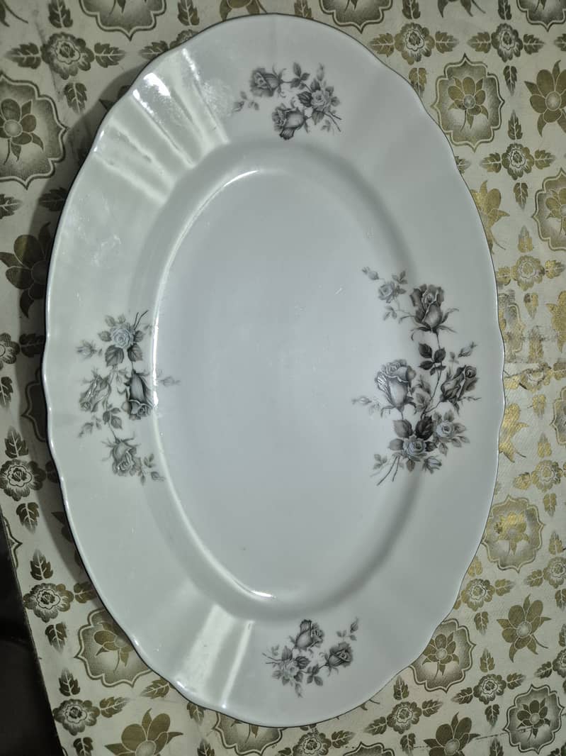 Dinner set 2