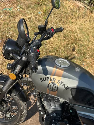 SuperStar Falcon 150