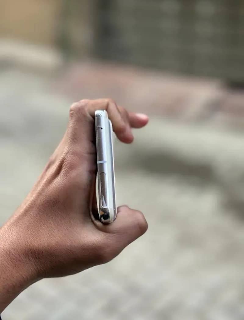 Google Pixel 7 Pro 4