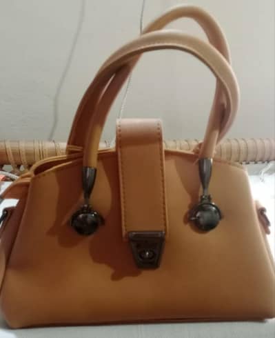 hand bag for sale