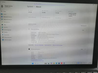 Dell Latitude 5285 Detachable | i5 7th Gen | 8GB RAM | 256GB SSD Tch W
