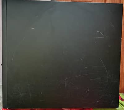 GOOD SPEED AND GOOD CONDITION PCS FOR GRAPHIC DESIGNERS, VIDEOS EDITOR