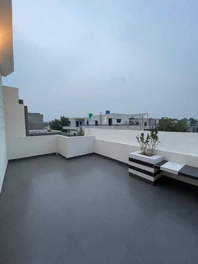 5 Marla Modern House For Sale in Lake city