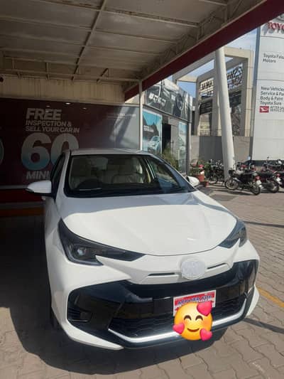 showroom delivery brand new