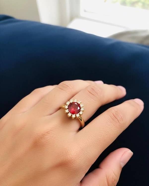 A Silent Crimson Halo Worn by Those Who Never Seek Recognition