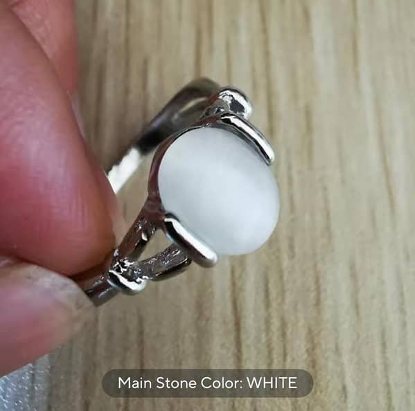 Elegant Oval White Stone Silver Ring 18mm – Lightweight 3.1g