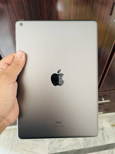 Apple iPad 9th gen with warranty 256gb