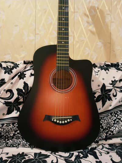 Beginner's guitar ,new,good quality, fresh piece