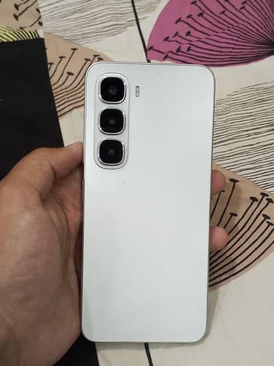Infinix Hot 60i