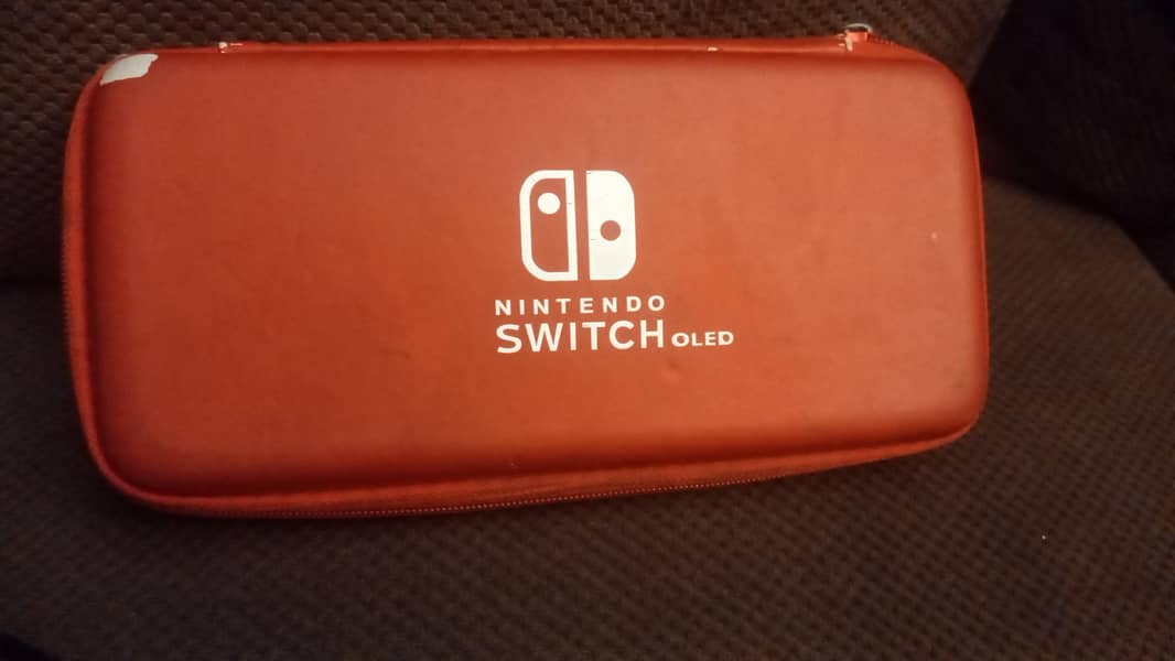 Nintendo Switch 0