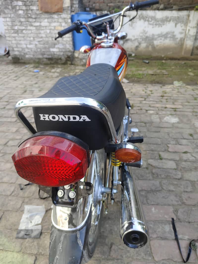 Honda 4