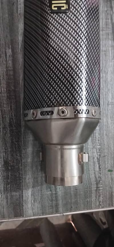 Akrapovic exhaust with db killer