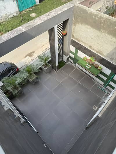 5 Marla elegant house for sale in Johar Town R2 block  well maintained house , near to main road , neat & clean surroundings , prime location for residence.