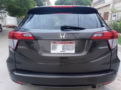 Honda Vezel z package 2015 model 2015 registered