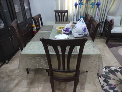 6 Seater Dining Table with Extra Big Glass