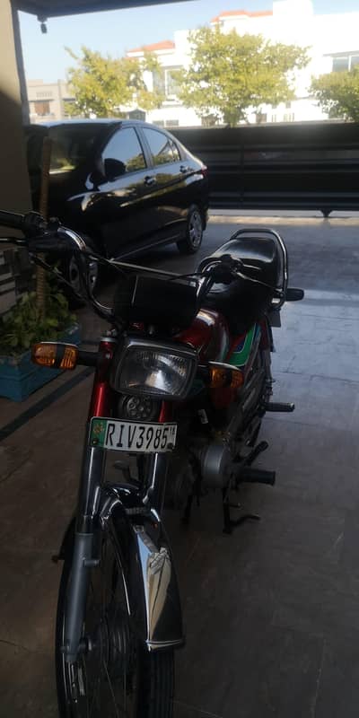 CD 700 model 2018 Mint Condition