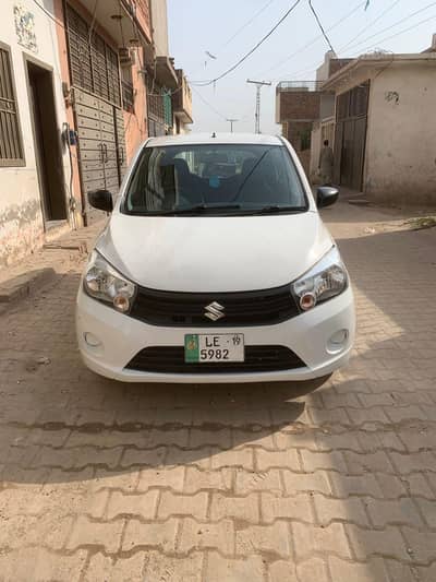 Suzuki cultus 2018/19  2400000