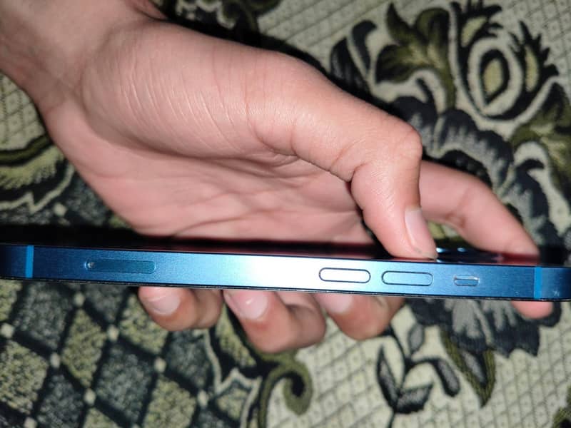 Iphone 13 6