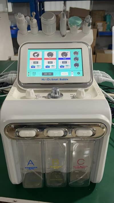 Hydrafacial machine 10 by 10 conditions
