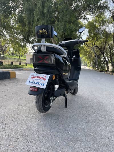 Electric MS jaguar Bolt for sale