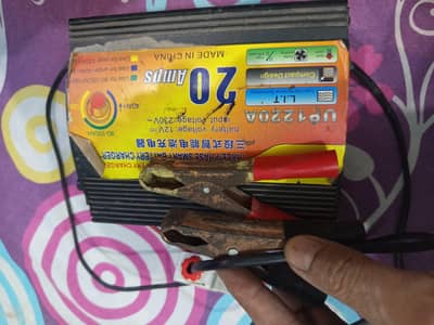 12Volt Items plus Solar charger