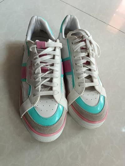 Dolce & Gabbana Imported Sneakers, size 38. Excellent Condition
