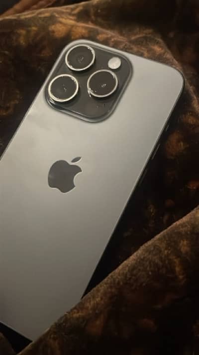APPLE IPHONE 15 pro