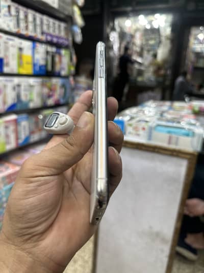 Iphone 11 pro max PTA approved 256