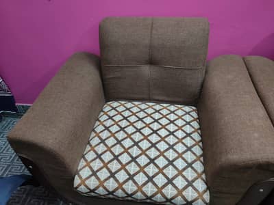 7 seater sofa not to old condition