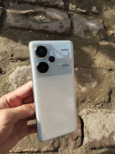 RAM 12+12Gb = ROM 512GB White Colour