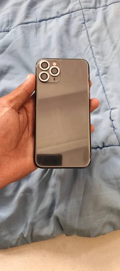 I phone 11 pro 256gb urgent sale