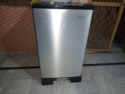 hair single dor fridge new condition.