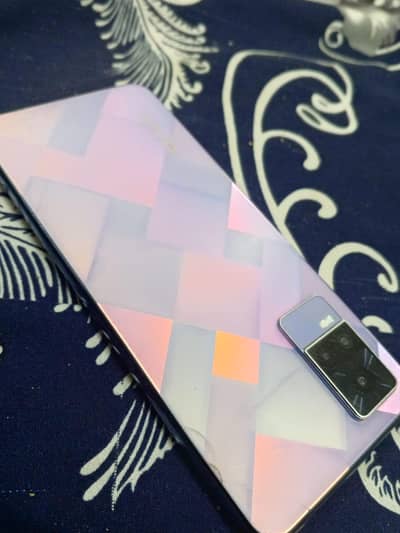 VIVO V21E ONLY MOBILE  10 / 7 CONDITION