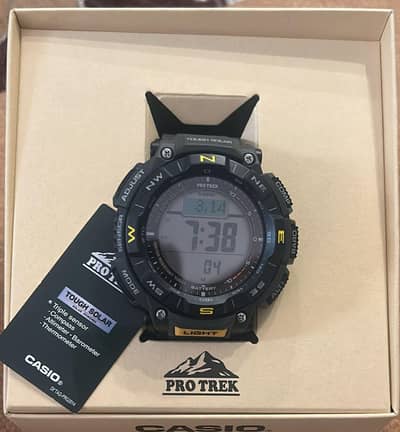 CASIO PRO TREK watch