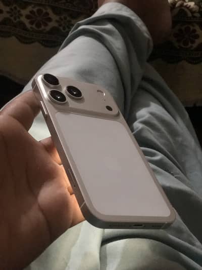 Iphone xr converted 17pro