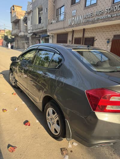 Honda city 2011 (1300cc)