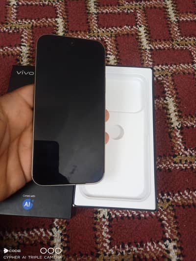 v70 Grey  12/512     New mobile box open