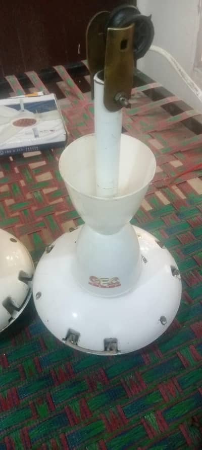 1 GFC fan 1 Pak fan Good condition 03347272344