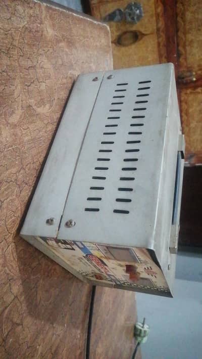 Stabilizer 1600 watts