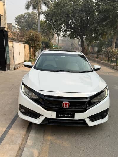 Honda Civic Oriel 1.8 i-VTEC CVT 2017