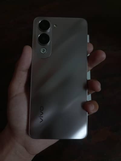 Vivo y04 with Warranty Card