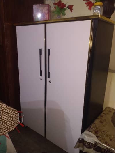 kids wardrobe in UV and good material