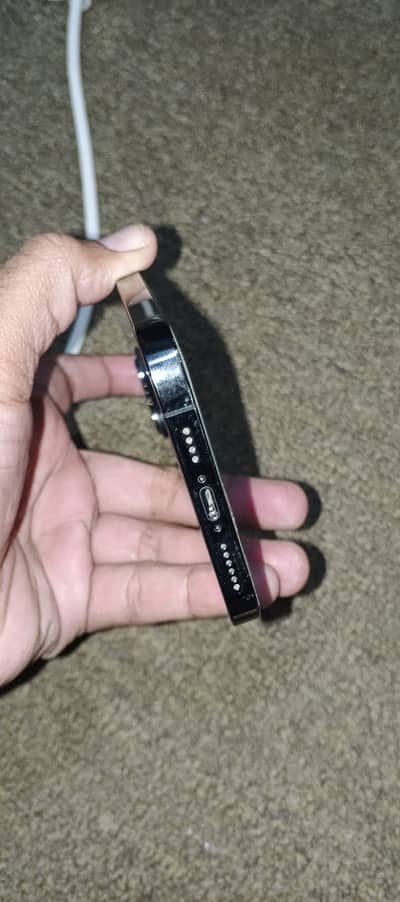 Condition 10 by 10 health 82 128 gb Jv