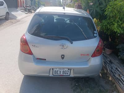 Vitz 2005 , Registered 2009