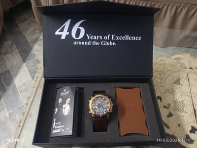 Sveston Hammer Watch