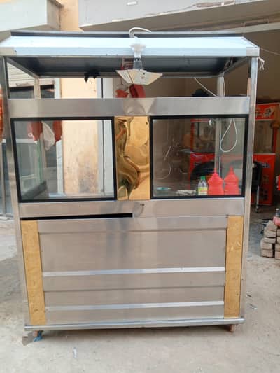 Burger And Shawarma Counter With Deep Fryer