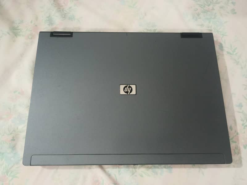 Laptop 12