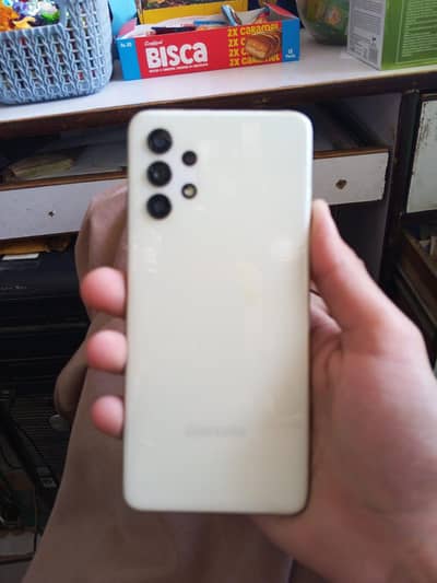 samsung a32 white colour