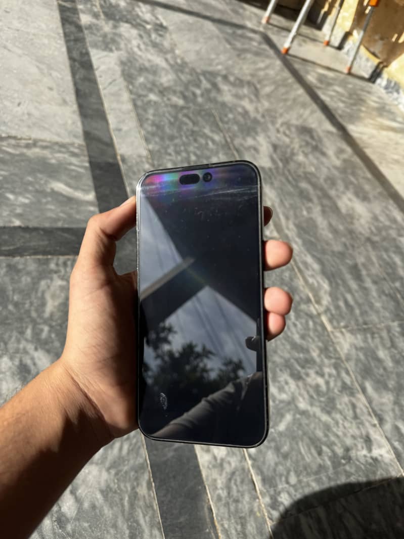 Iphone 14 pro max 1